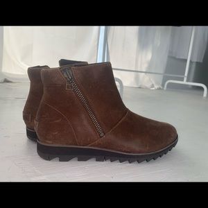 Sorel zip up ankle boots